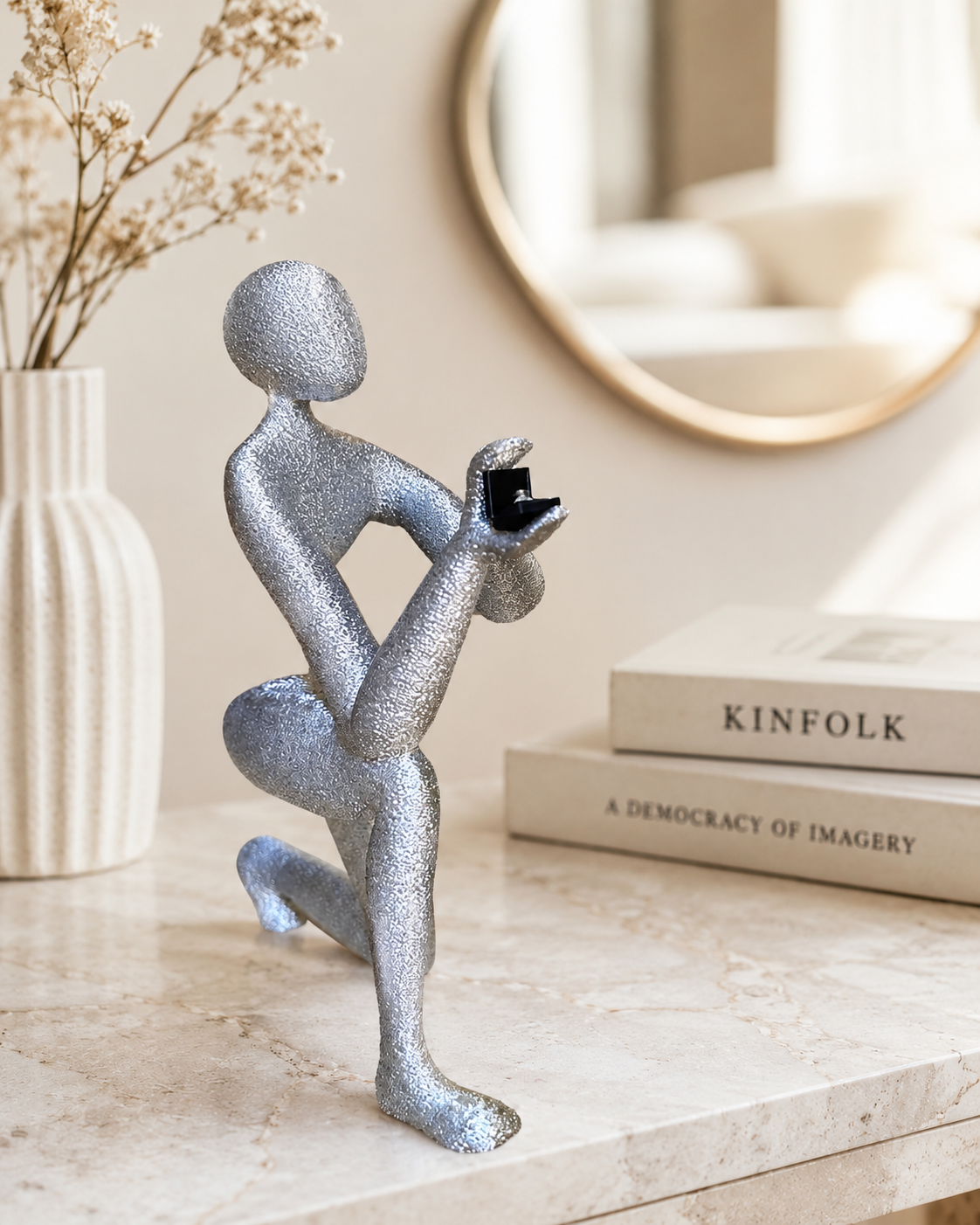 3D Printed Proposal Figurine Romantic Kneeling Sculpture Holding Ring Box Unique Engagement Gift Decor