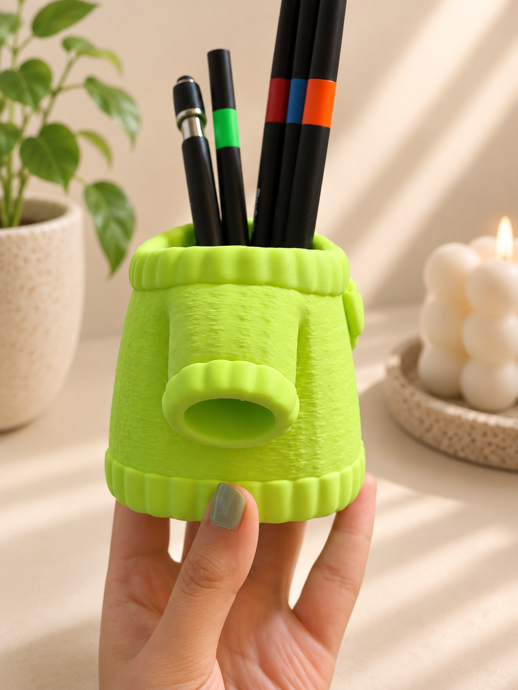 3D Printed Sweater Pen Holder