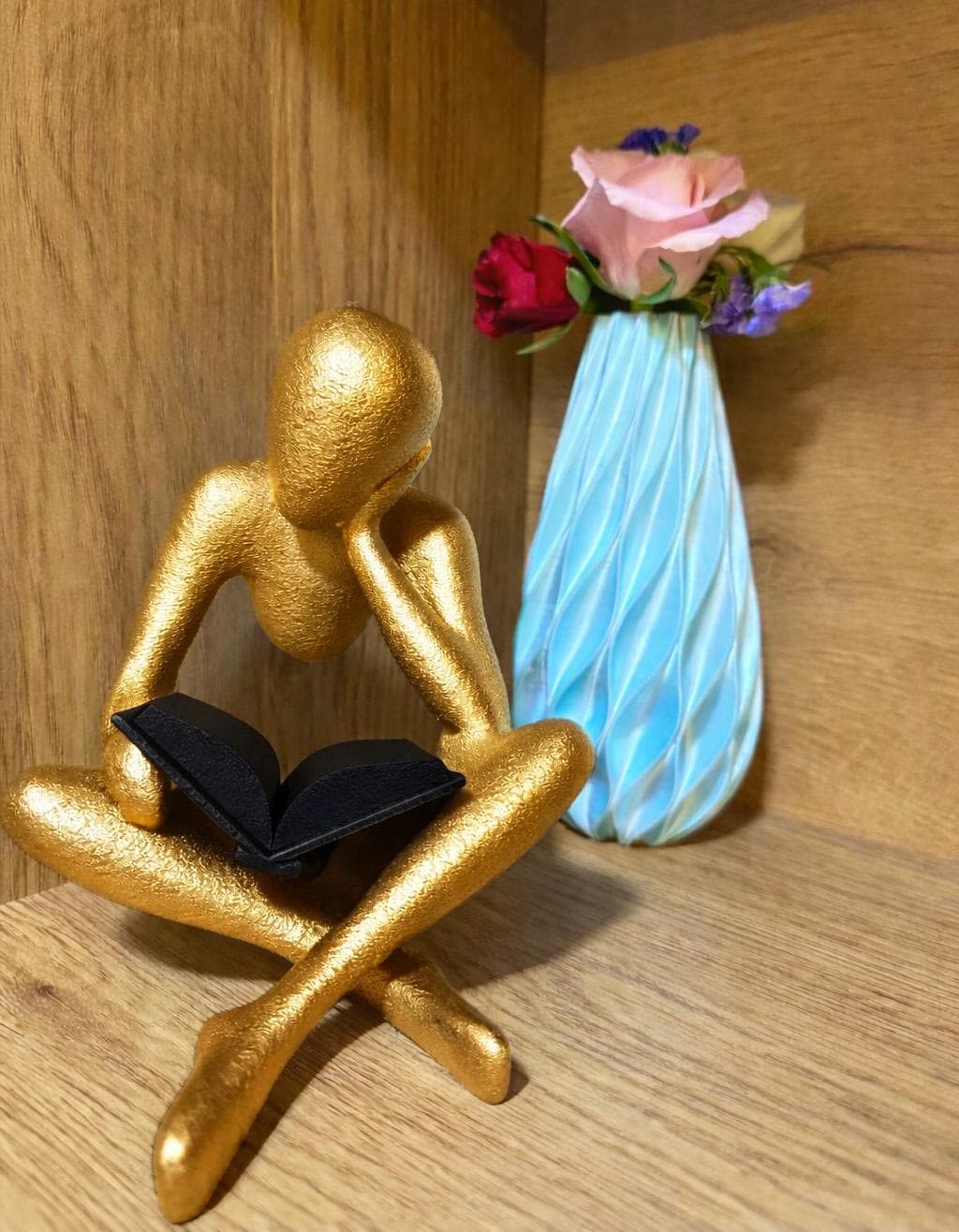 3D Printed Reading Figure Sculpture, Minimalist Book Lover Decor, Abstract Thinker Statue