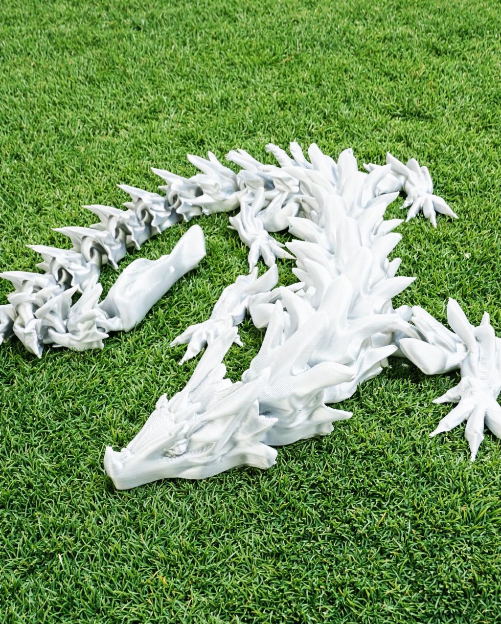 3D Printed Dragon, Flexible Toy, Fantasy Desk Decor, Fidget Water Dragon, Gift for Gamers