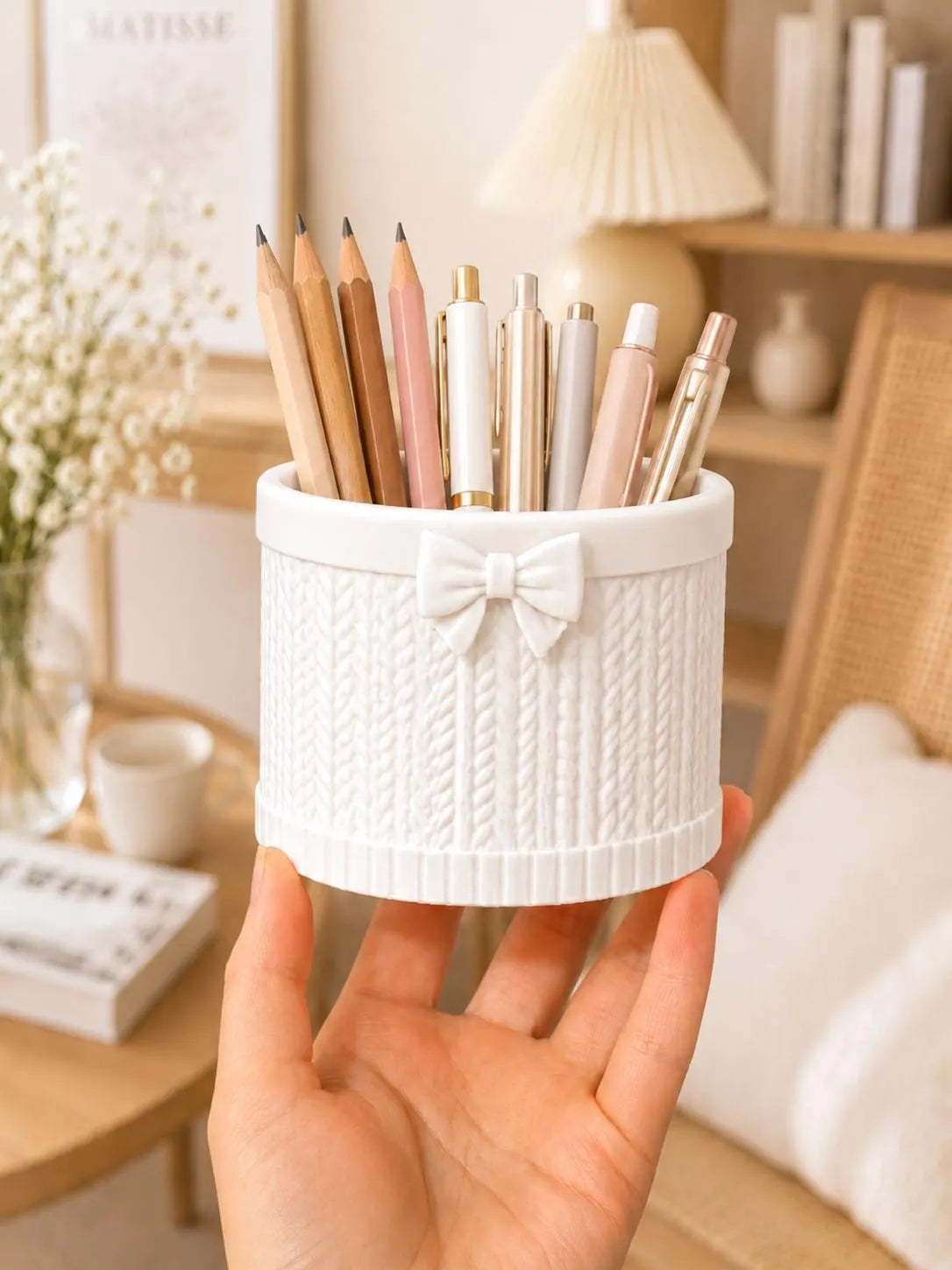 3D Printed Bow Pen Holder, Knit Texture Pencil Cup, Cute Desk Organizer, Coquette Office Decor, Teacher Gift, Aesthetic Desk Accessory
